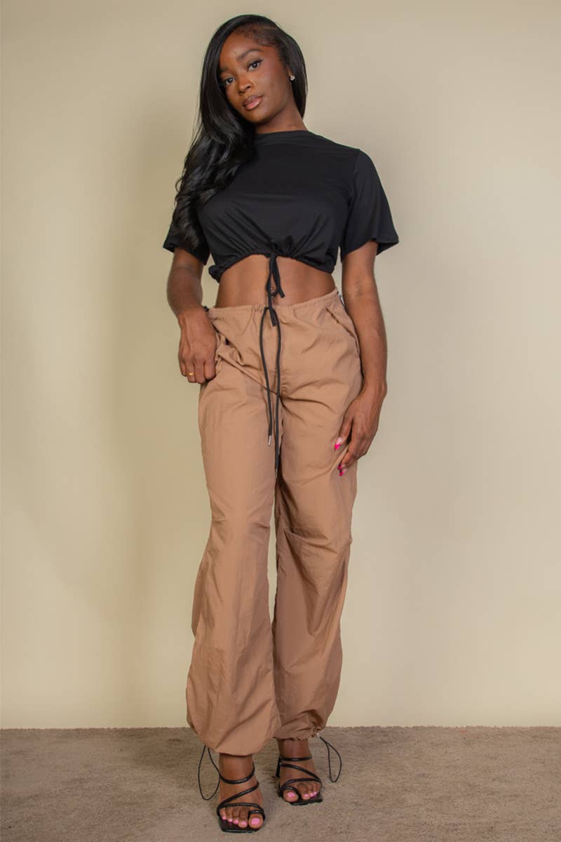 Tie Front Drawstring Short Sleeve Crop Top: BLACK / L