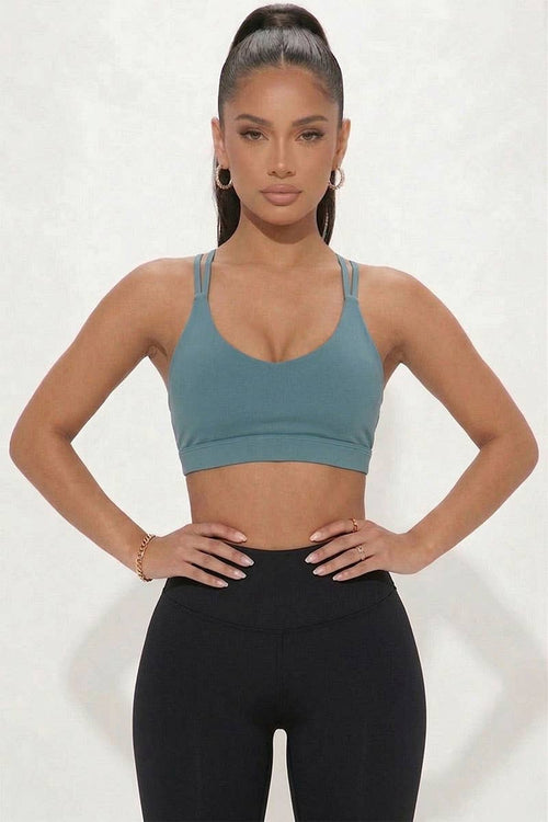 Criss Cross Back Sports Bra: BLACK / S